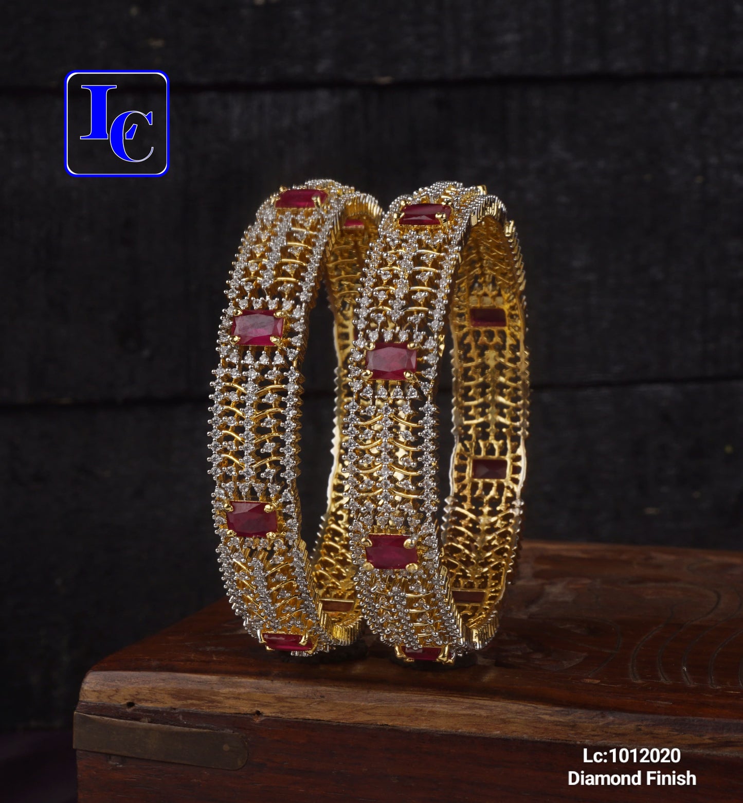Silvon Diamond Finish Bangles - TheFindify