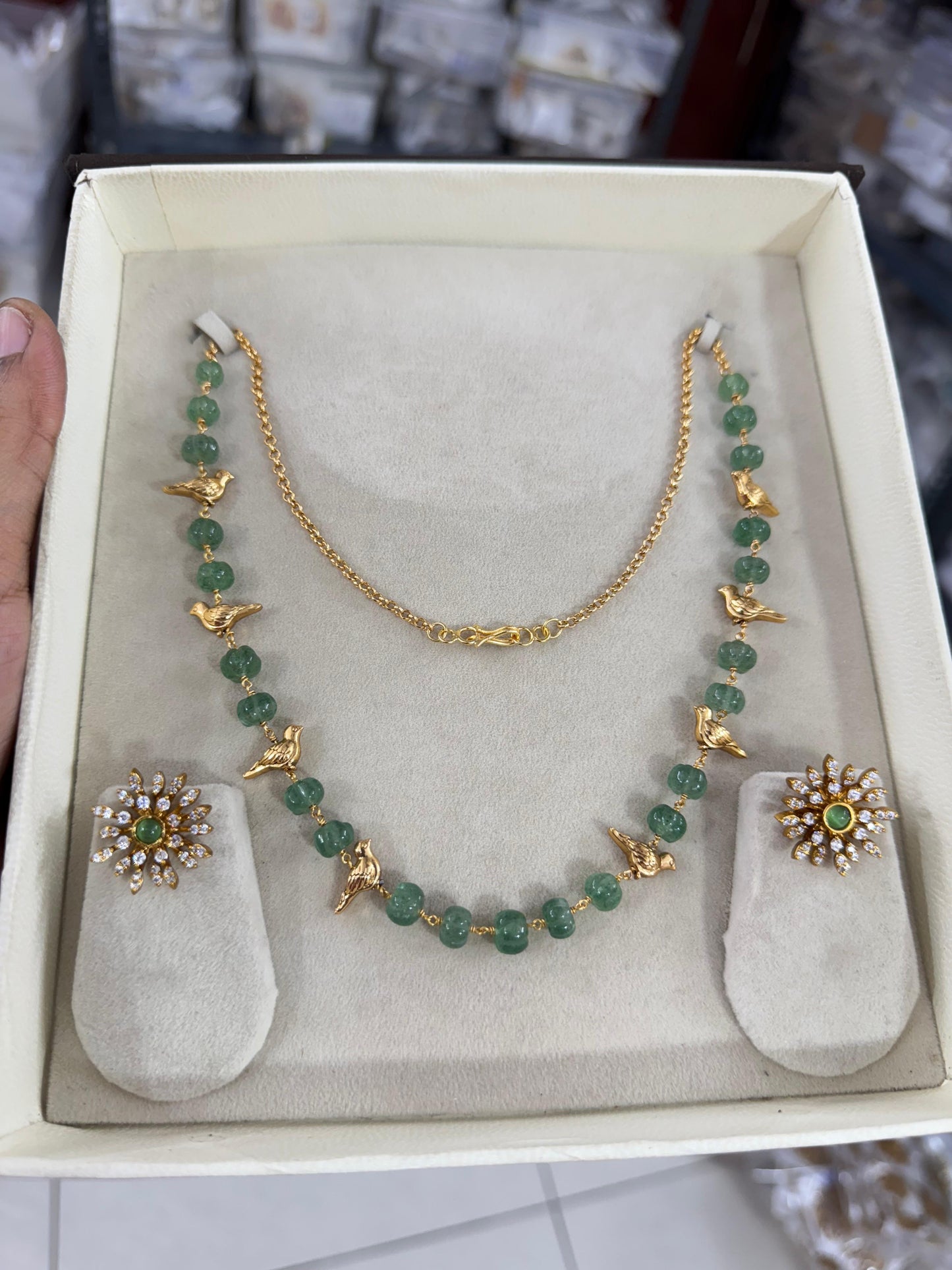 Grean Pearl Necklace Set - TheFindify