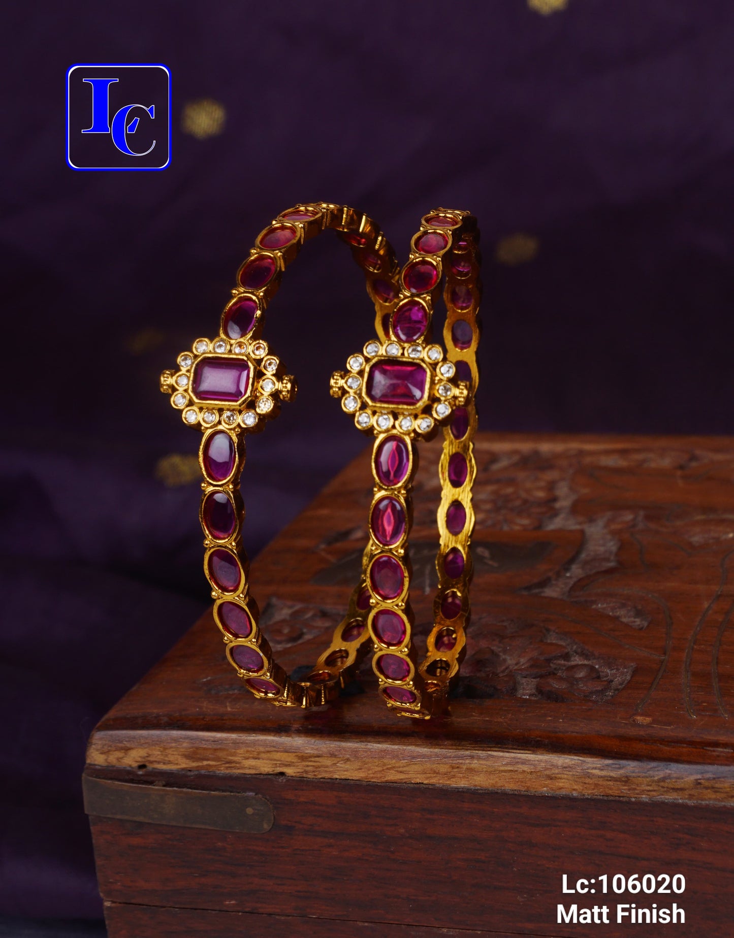 THEFINDIFY Crown Design Matte Finish Bangles - TheFindify