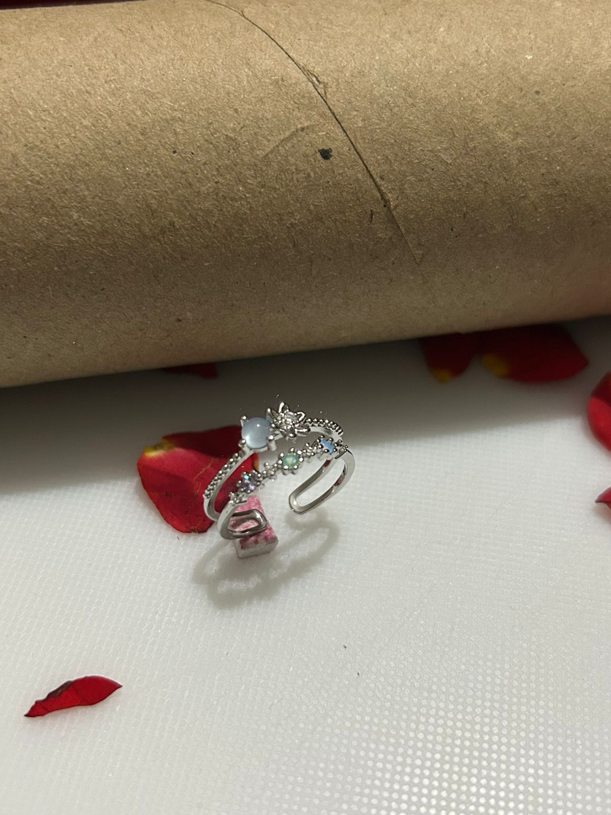 Sweet Geometric Artificial Gemstone Ring - TheFindify