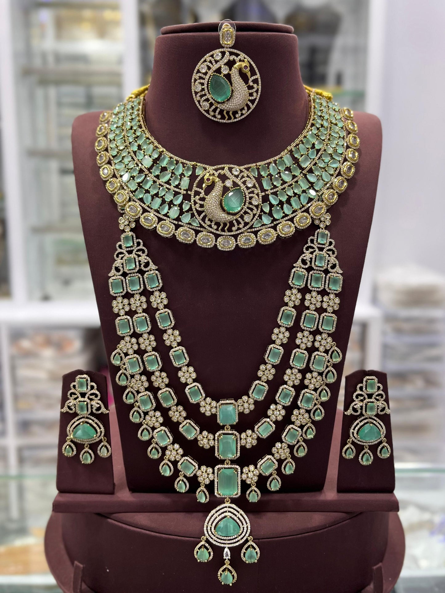 Patel Victorian Bridal Jewelry Set