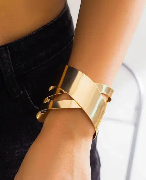 Anti Tarnish 18k Bangle-Style Cuff Bracelet - TheFindify