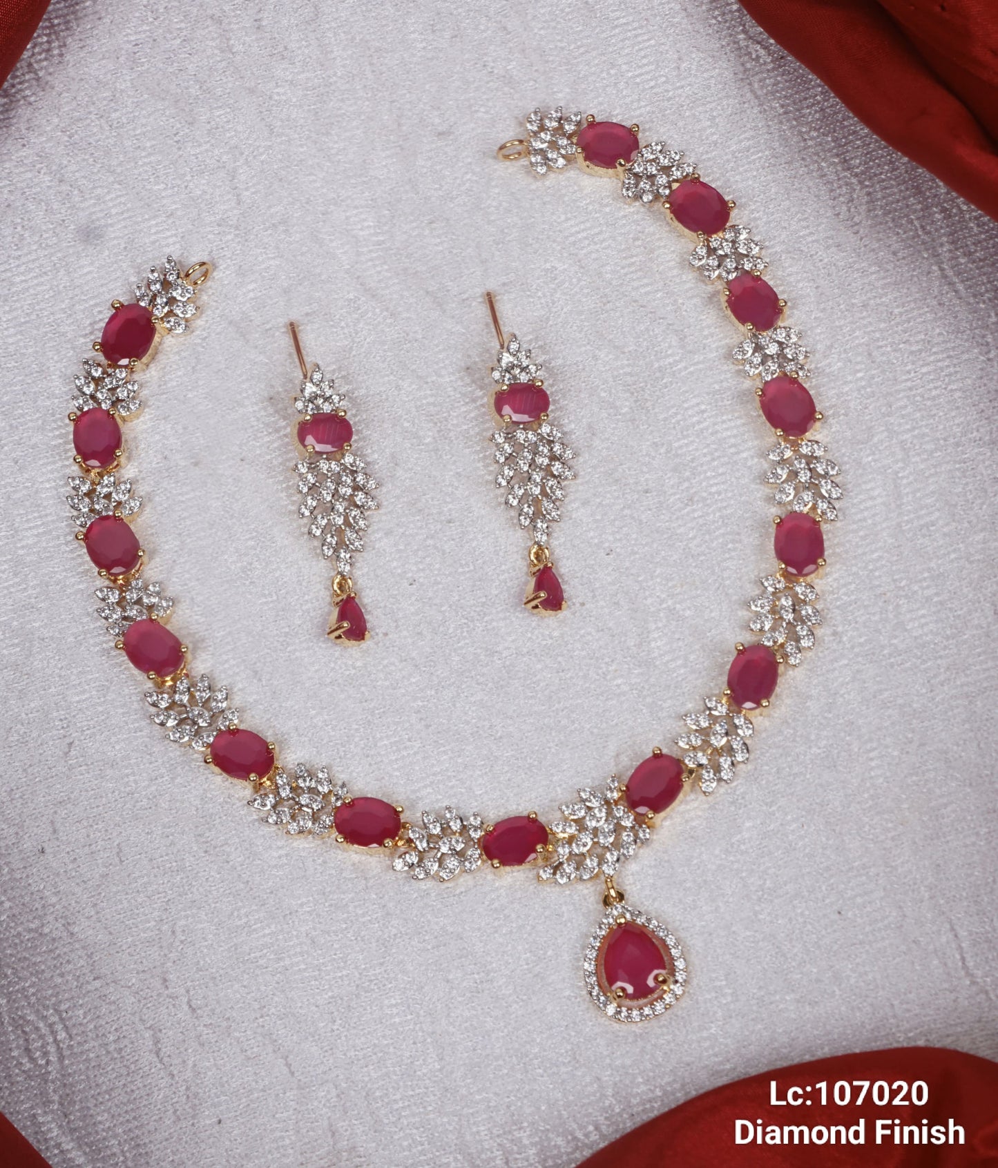 Opulenza Diamond Finish Necklace Set - TheFindify