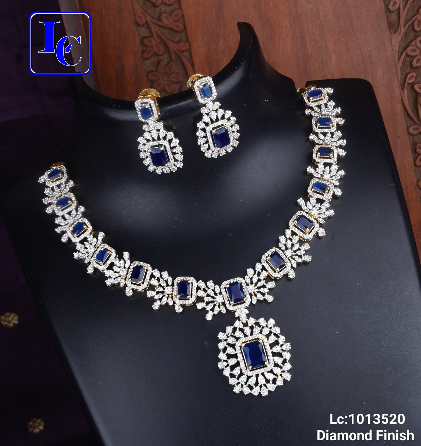 Forever Flicker Diamond Finish Necklace Set - TheFindify