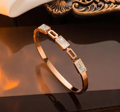 Stainless Steel Rose Gold Plated Mother Of Pearls Geometric Bracelet - TheFindify