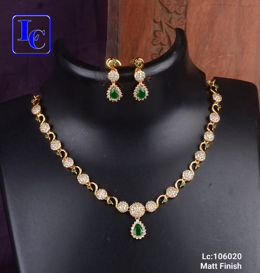 Circle Blooms Necklace Set - TheFindify