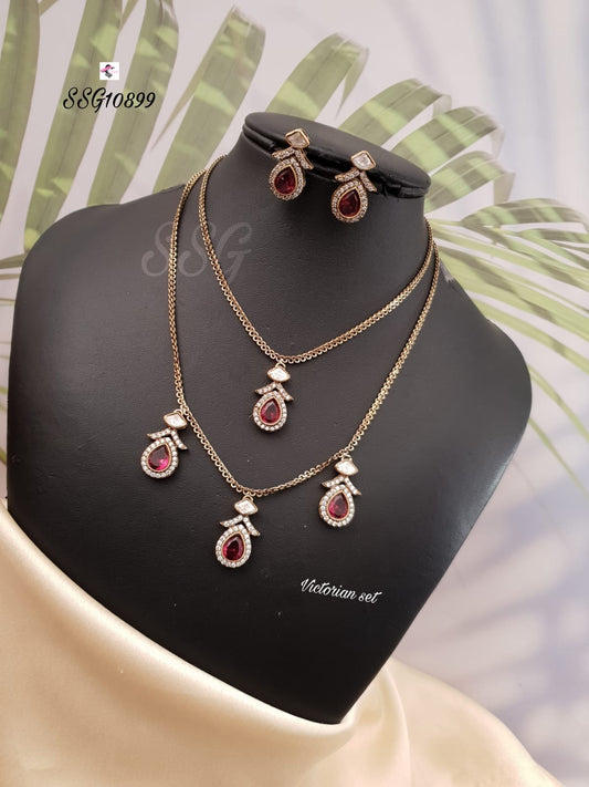 Double Layered Victorian Necklace Set - TheFindify