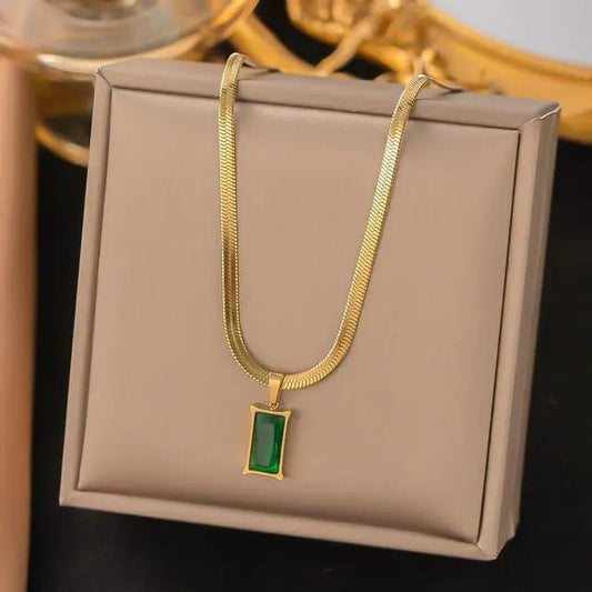 Emerald Edge Anti Tarnish 18k Gold Plated Necklace - TheFindify