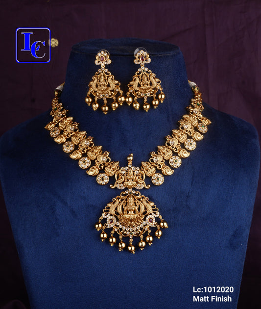 Lakshmi Kasula Necklace Set - TheFindify