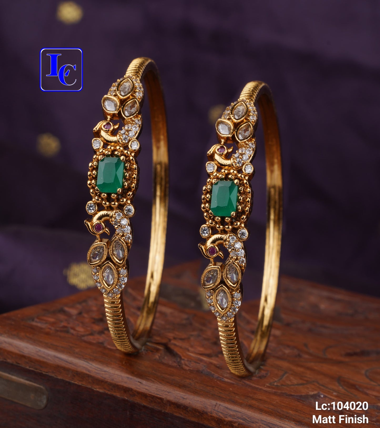 THEFINDIFY Peacock Design Matte Finish Bangles - TheFindify