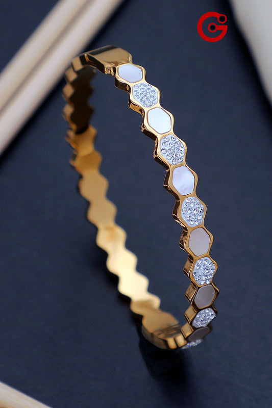 Sparkle AntiTarnish Bracelet