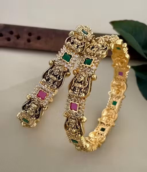 PREMIUM QUALITY MATTE FINISH AD STONE LAKSHMI BANGLE 