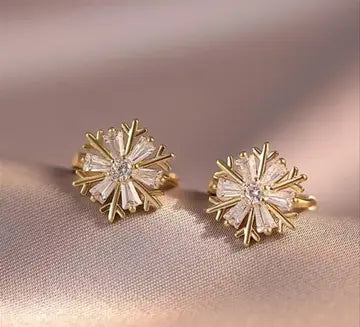 Small Gold Hoop Flower Earrings - TheFindify