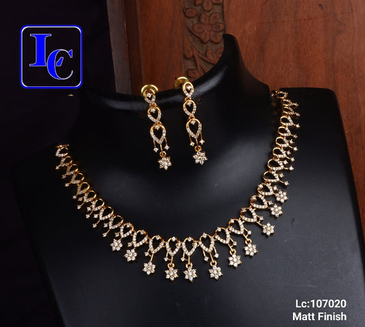 Star Drops Gold Necklace Set - TheFindify