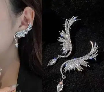 THEFINDIFY's Golden Angel Feather Earrings - TheFindify