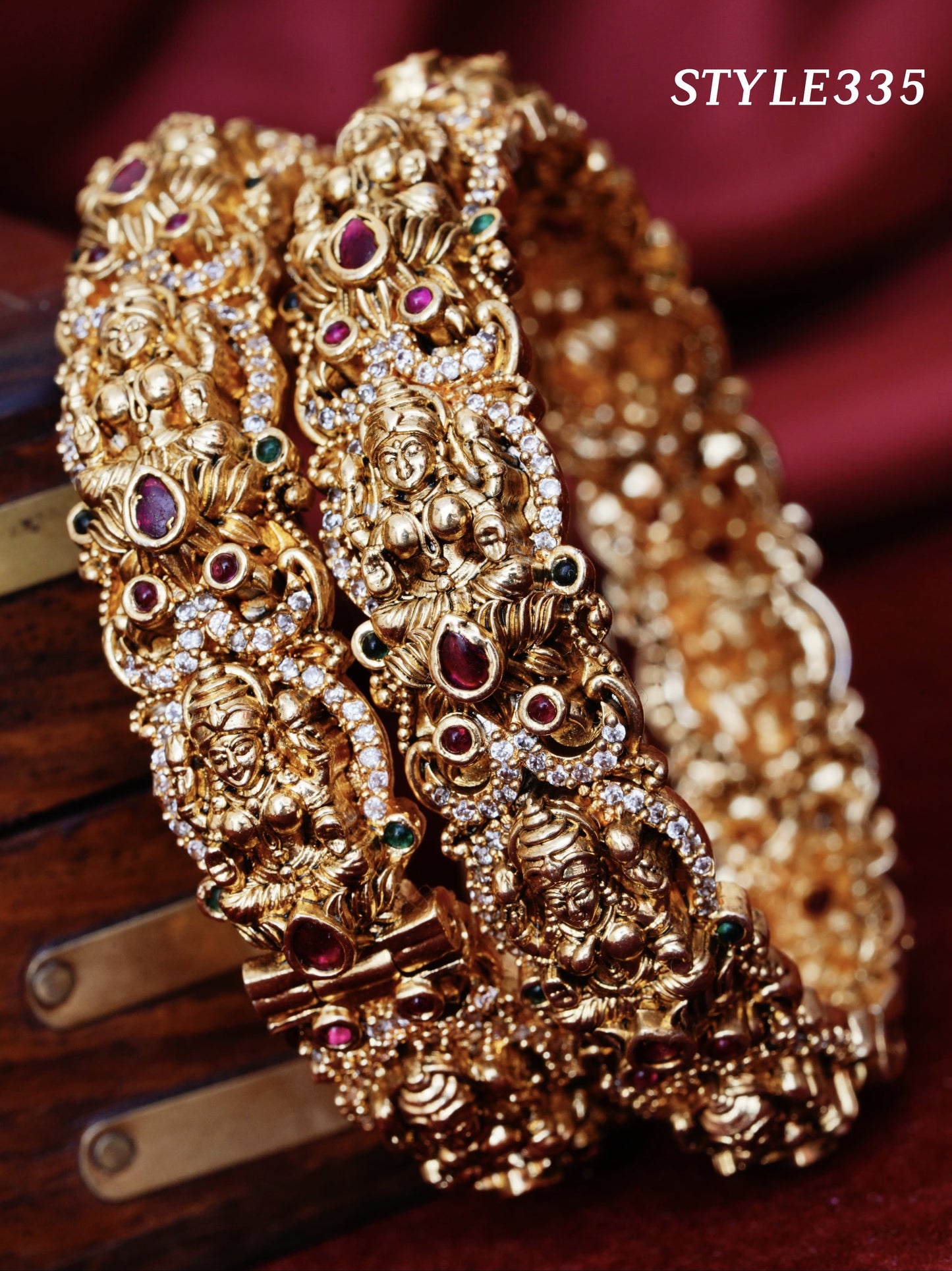 Kanchan Kalai Bangles - TheFindify