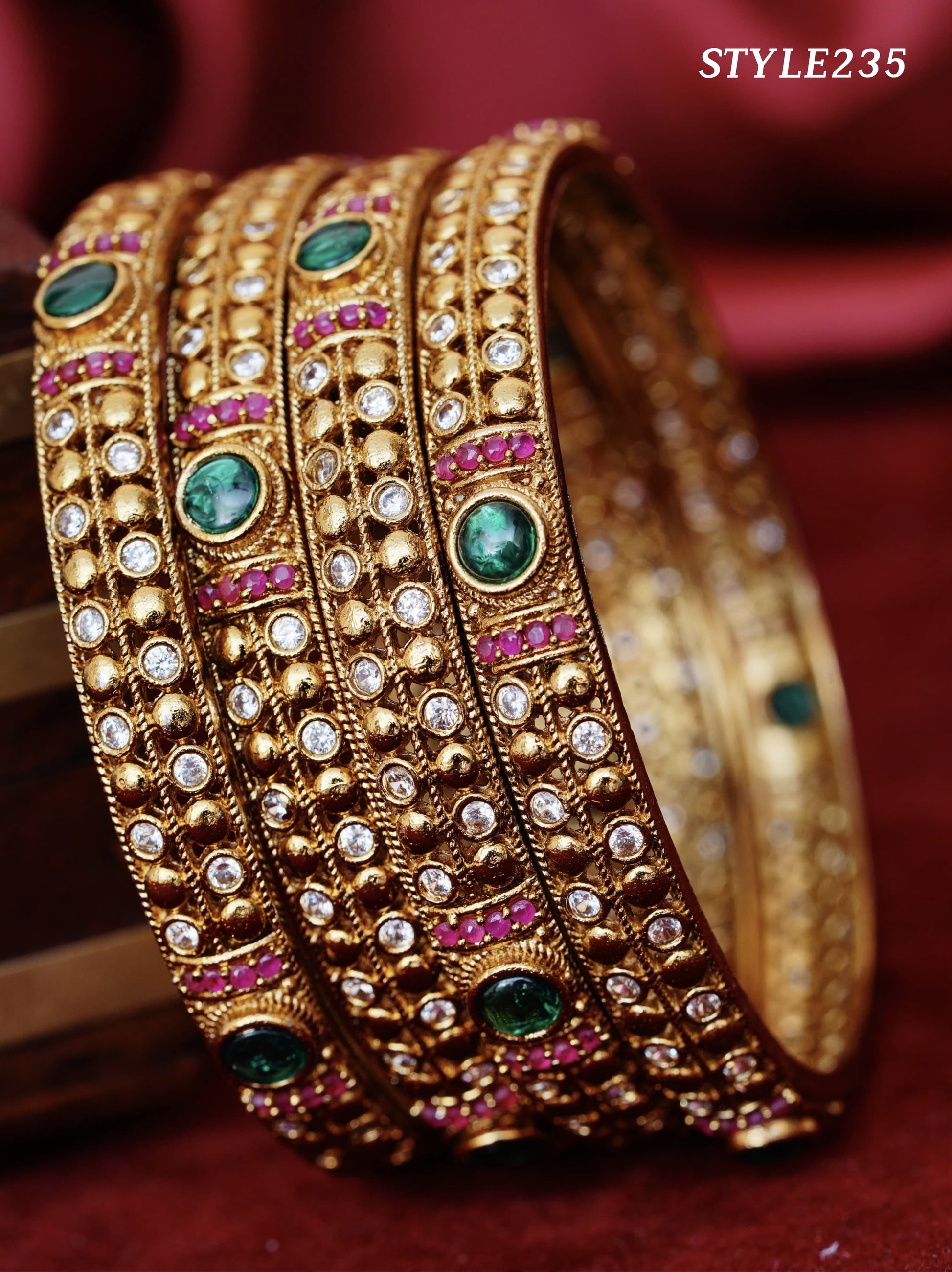 Heer Raani Bangles - TheFindify