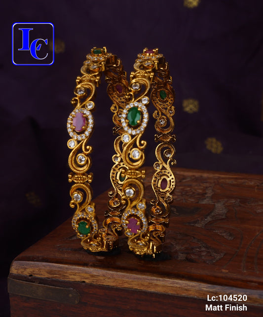 Zaaya Luxe Bangles - TheFindify