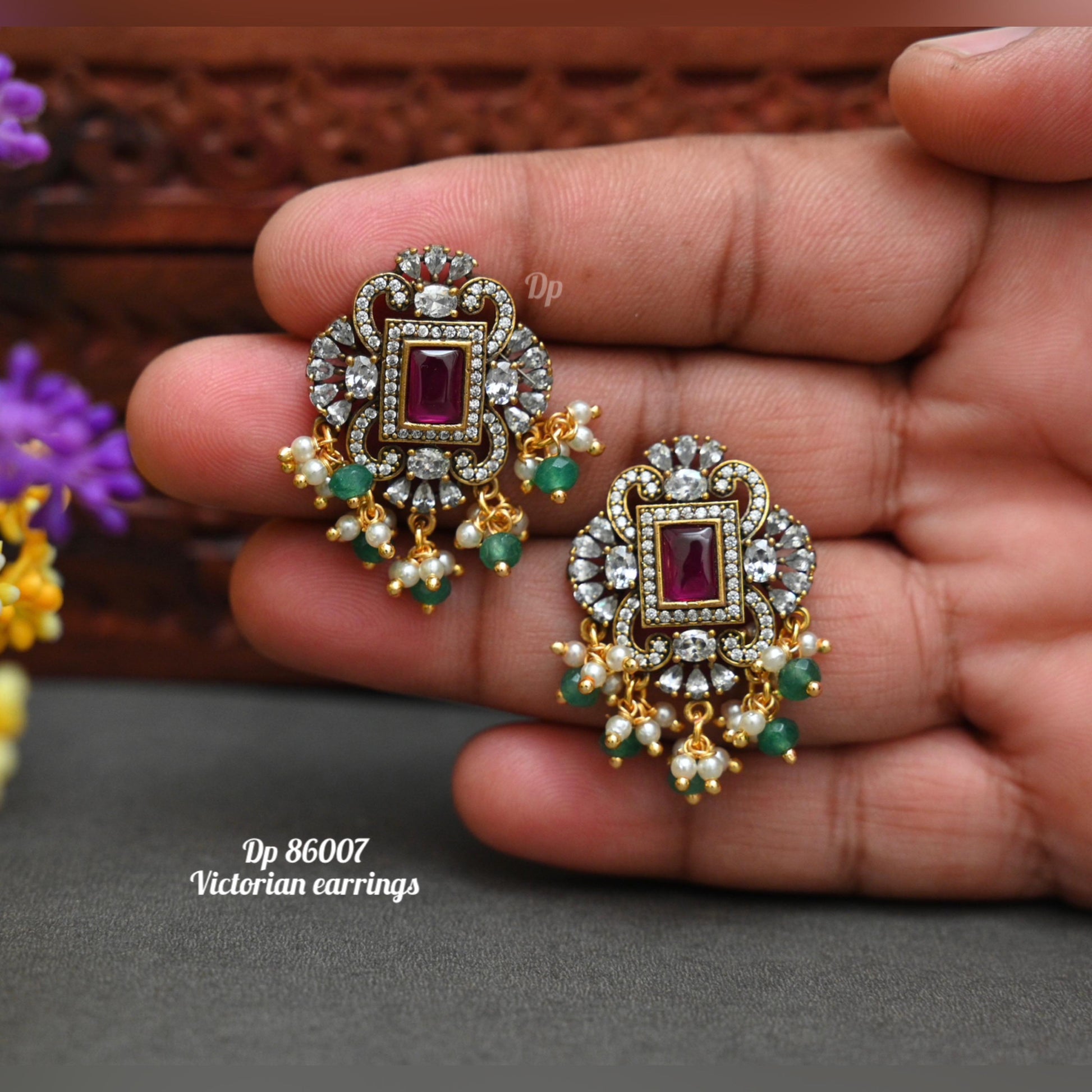 Marron Victorian Pearl Drop Earrings - TheFindify