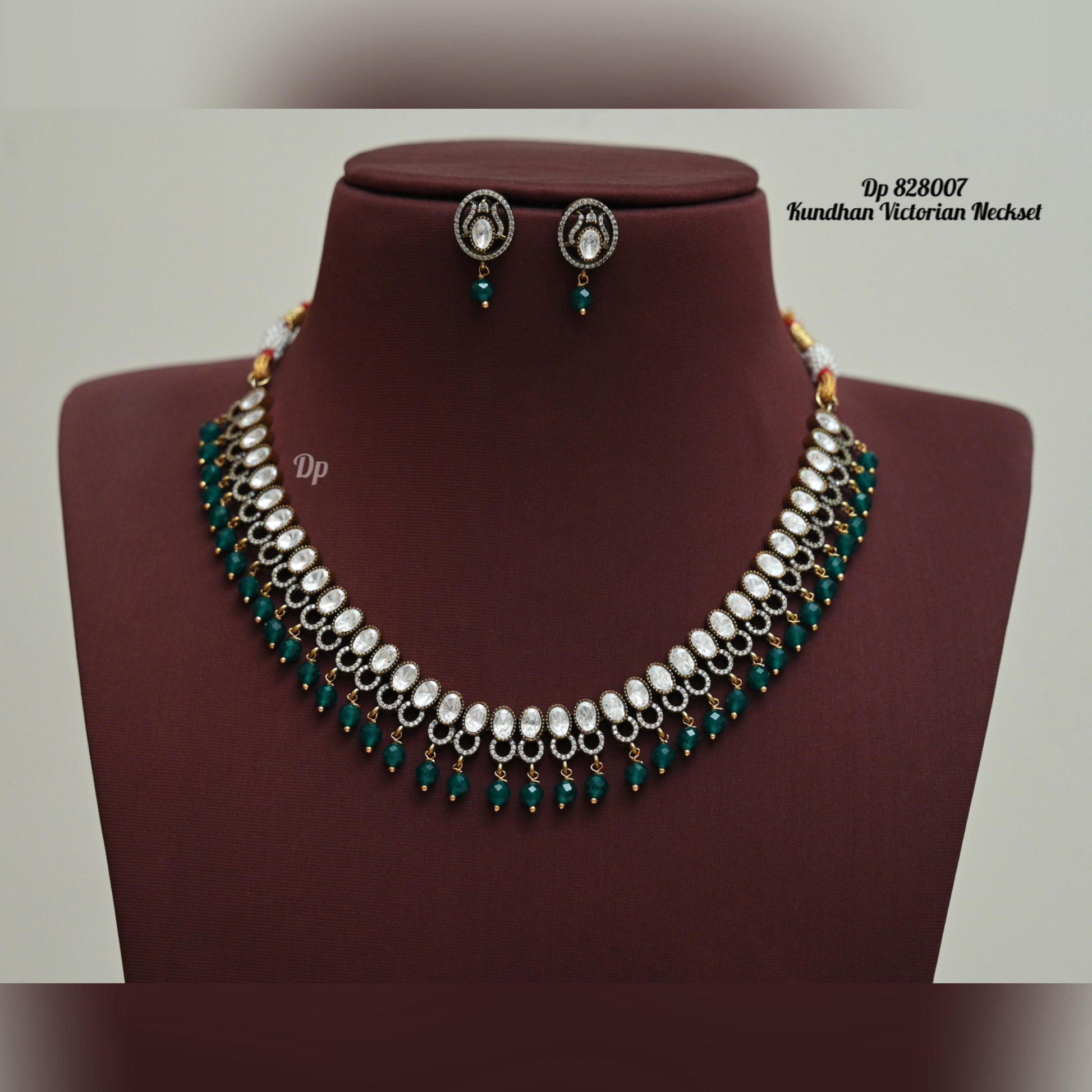 Kundan Victorian Necklace Set - TheFindify