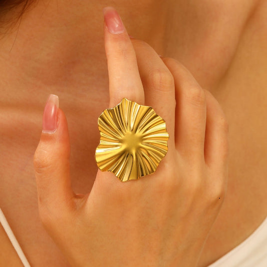 Gold-Tone Vintage Flower Statement Ring