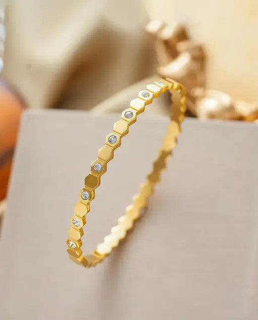 Hexagonal AD 18k Gold Plated Bracelet - TheFindify